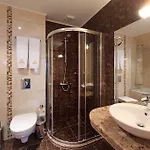 Hotel Agusta Hotel, Garden &