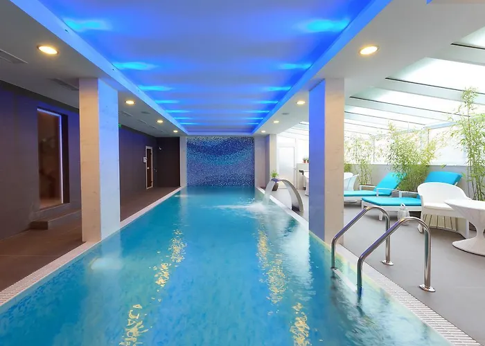 Agusta Hotel, Garden & 3* Велико Търново